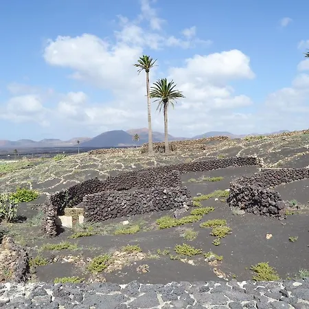 Villa Vista Timanfaya à Yaiza  Extérieur photo